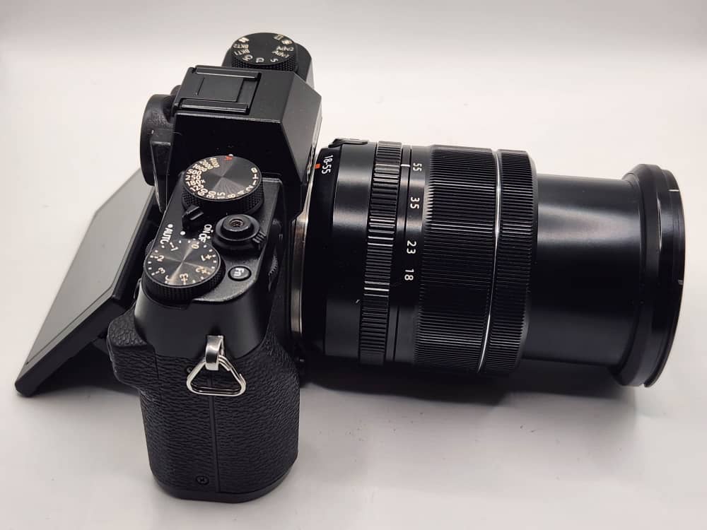 Fujifilm X-T30 noir + objectif Fujinon XF 18-55mm f/2.8-4 R LM OIS