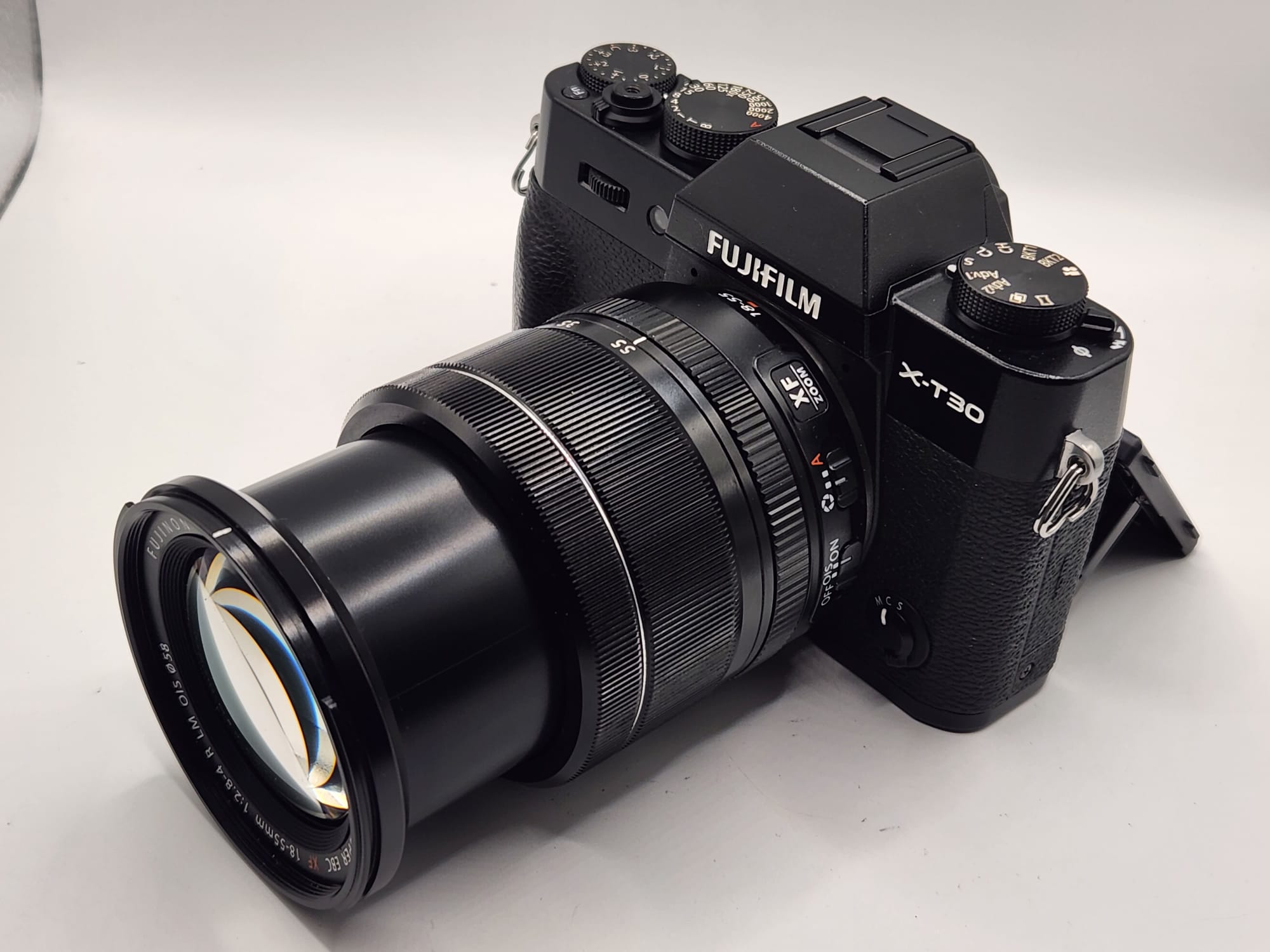 Fujifilm X-T30 noir + objectif Fujinon XF 18-55mm f/2.8-4 R LM OIS