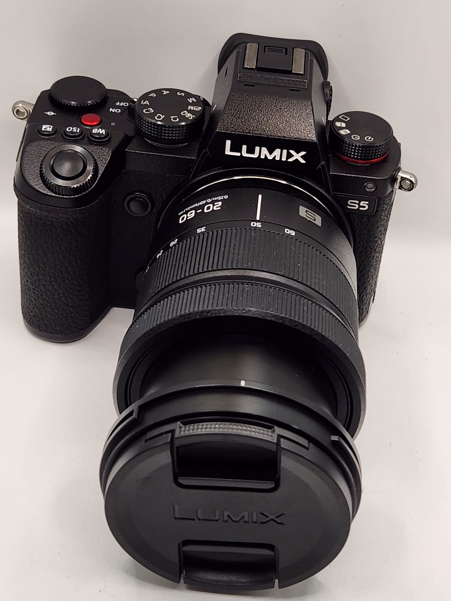 Panasonic Lumix S5 + objectif Lumix S 20-60mm – Hybride plein format